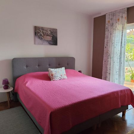 Apartment Suzi Valdebek Пула Экстерьер фото